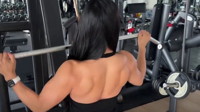 Stunning Fitness Queens: Gym Beauty & Confidence Goals 💪✨ #FitnessGoals #StrongWomen #BodyConfidence #GymGirls #FitnessMotivation