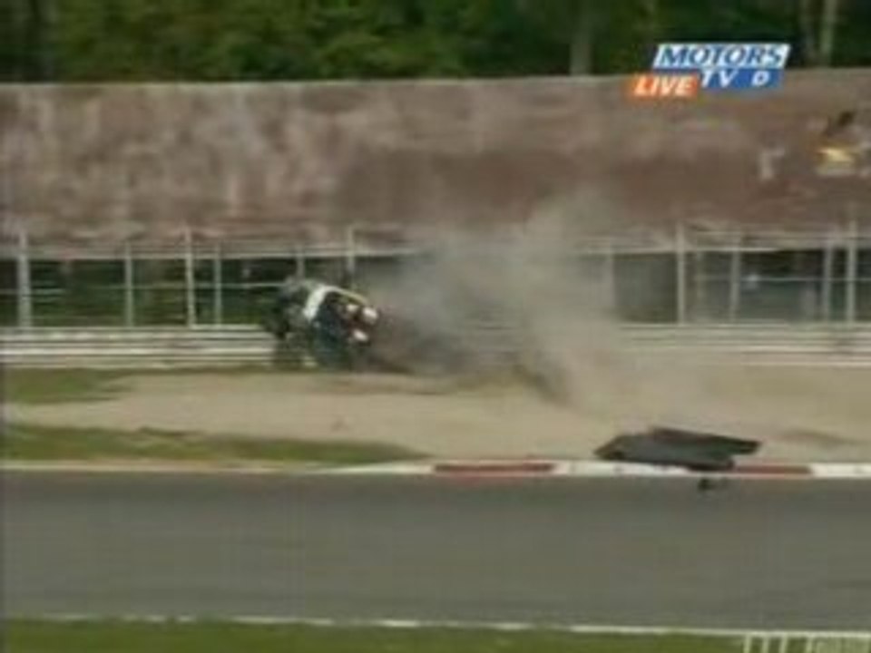 Crash de Stéphane Ortelli au LMES (1 000km de Monza)