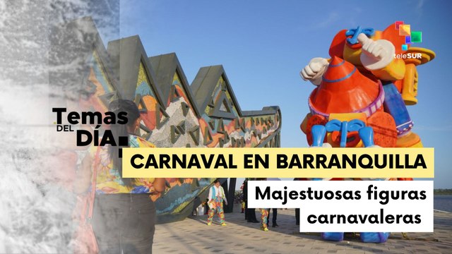 Figuras majestuosas inspiradas en personajes del carnaval en Colombia