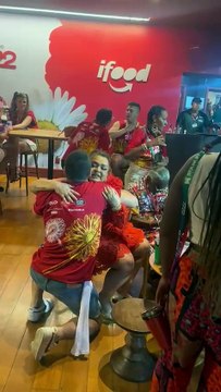 Preta Gil marca presença em mais um dia de folia no Camarote Expresso 2222