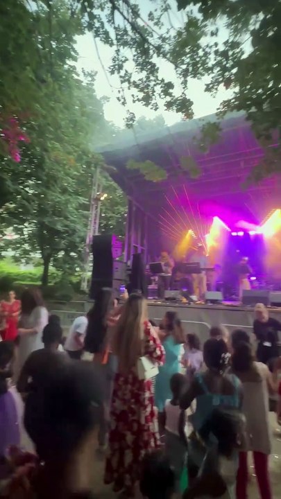 Orchestre Clin d'Oeil  Célébrons la Fête Nationale Française en Musique #music #musica #show (26)