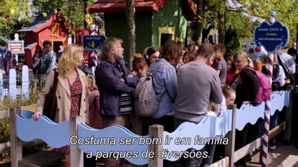 Uma Família de Doidos | movie | 2021 | Official Trailer