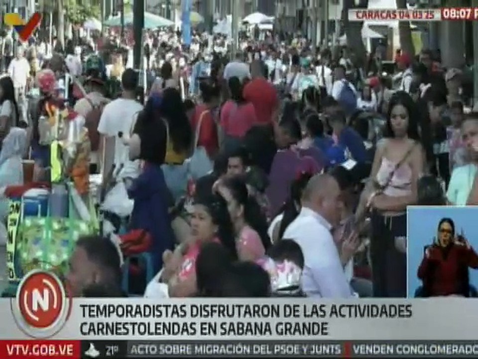 Caraqueños gozaron entre juegos y papelillos del Carnaval 2025 en el Bulevar de Sabana Grande
