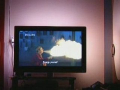 PHILIPS 37PFL9732 ambilight 3