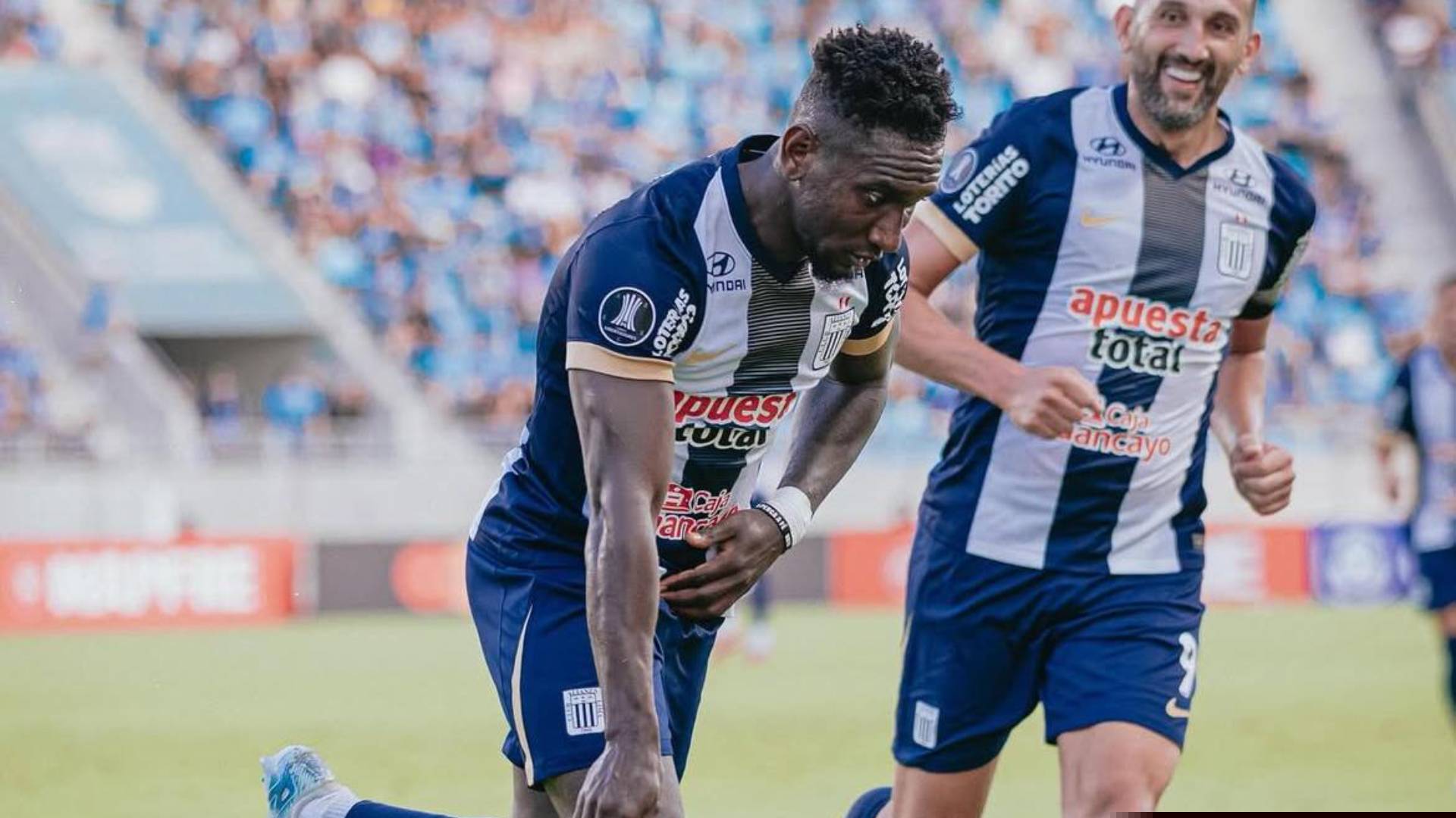 (VIDEO) El GOLAZO de Eryc Castillo contra Deportes Iquique para Alianza Lima en la Copa Libertadores