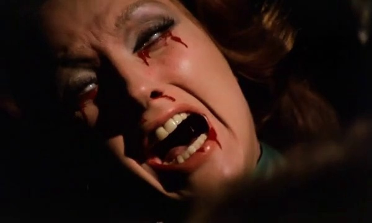 🚆Horror Express🚆(1972) Adventure | Horror | Sci-Fi ✨Classic | Christopher Lee | Thriller