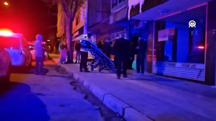 Çorum'da bir kişi arkadaşı tarafından silahla yaralandı