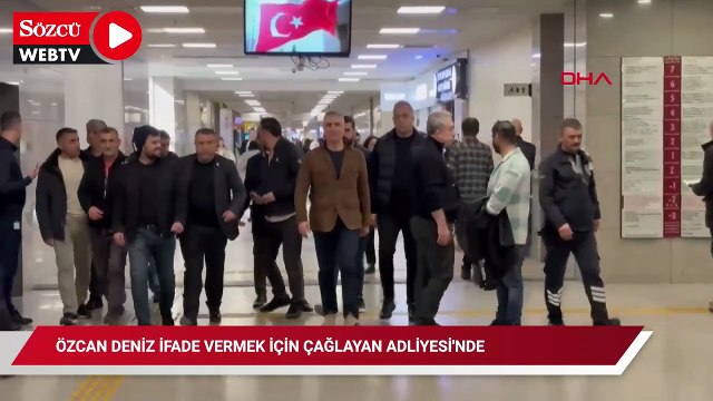 Sanatçı Özcan Deniz ifade vermek için Çağlayan Adliyesi'ne geldi