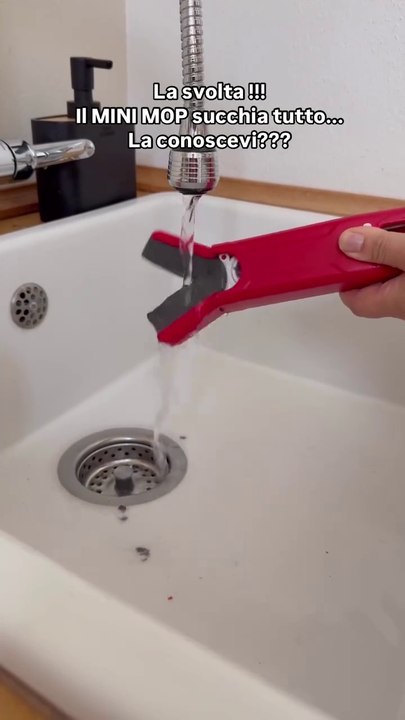 Mini Mop for Kitchen with Sponge Portable Mini Mop Self Squeeze Strong Absorbent Magic Wiper for Kitchen Small Wet & Dry Use for Bathroom Wall Glass Car Table Home Mini MOP Random