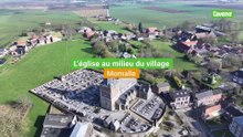 L'église au milieu du village : Momalle