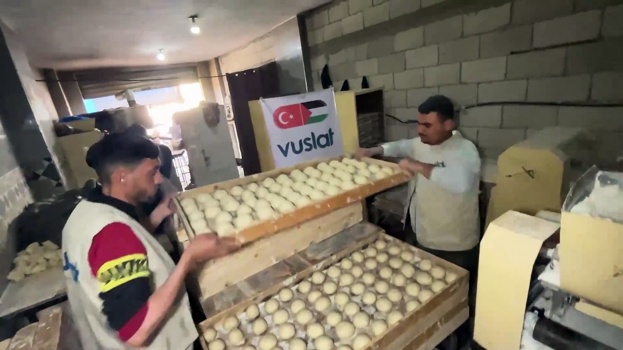 Gazze Ekmek Dağıtımı | Vuslat Derneği 2025