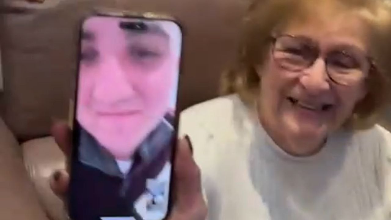 Boy flies from Australia to surprise grandmother on her 80th birthday