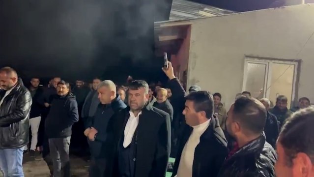 MHP'li Belediye Başkanı düğünde havaya ateş açtı