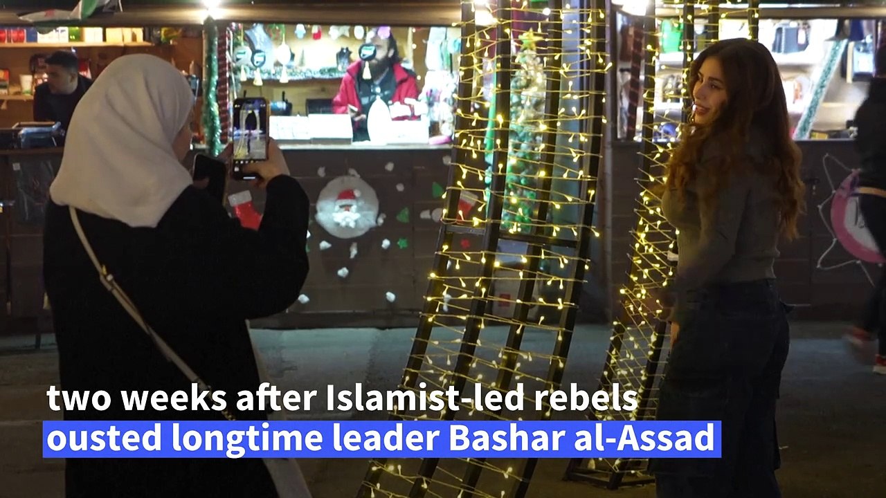 Syrians enjoy Christmas market after ousting of Assad