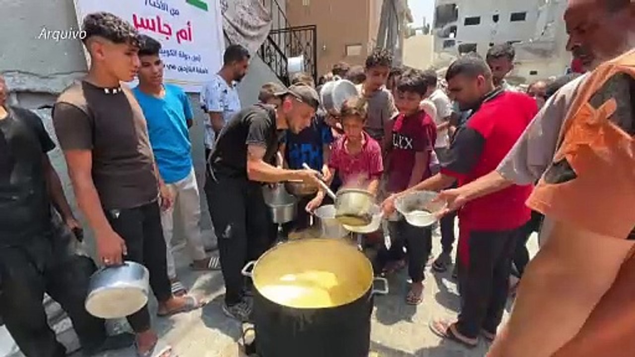 Oxfam: apenas 12 caminhões entregaram alimentos e água no norte de Gaza