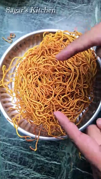 Crunchy Aloo Sev Bhujia Recipe