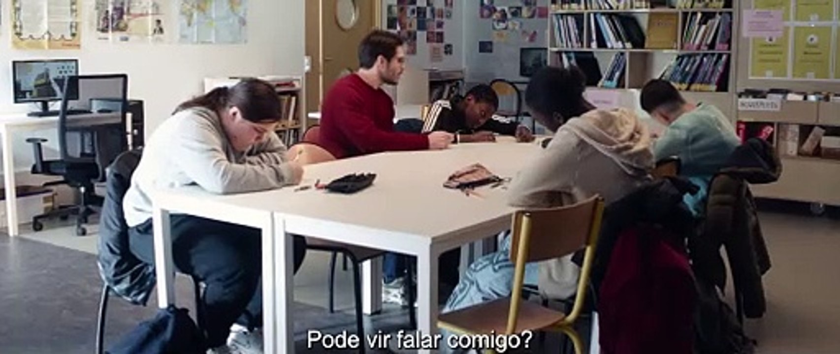 O Bom Professor Trailer Legendado