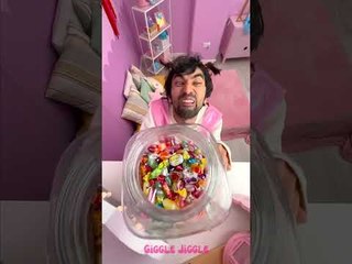 Elle a créé les abdos de ses rêves avec l'aide du chocolat.