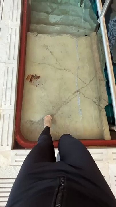 Deepest Swing pool in the world look beautiful
