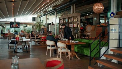 93. Hayat, Amor Sin Palabras (Ask Laftan Anlamaz), en español