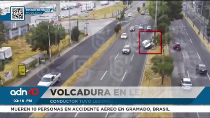 Conductor se pasa el alto en Iztacalco, vuelca camioneta y 2 personas salen proyectadas