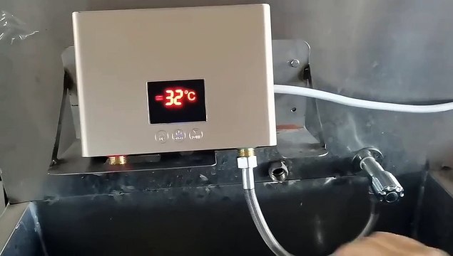 110V/220V Instant Water Heater