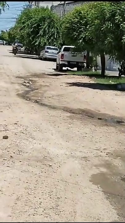 Moradores da Rua Manoel Pedro, no Monte Castelo, enfrentam problemas com galeria estourada e cobram melhorias