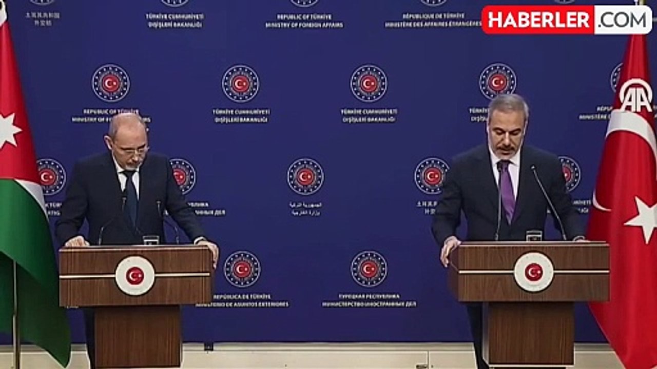 Dışişleri Bakanı Hakan Fidan, Ürdün'ün Dışişleri Bakanı Ayman Safadi ile görüştü