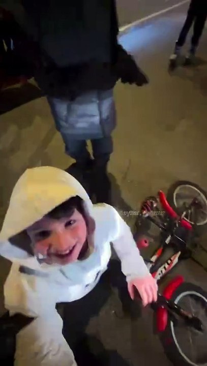 Dolandırıcılık çetesinden akıl almaz tuzak: Motosiklet sürücüsünü böyle kandırdılar!