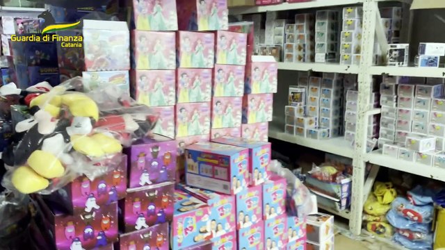 Sequestrati nel Catanese 340 mila prodotti contraffatti