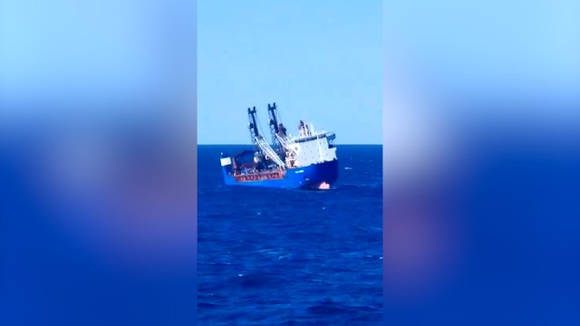 Rus yük gemisi, patlama sonucu Akdeniz'de battı