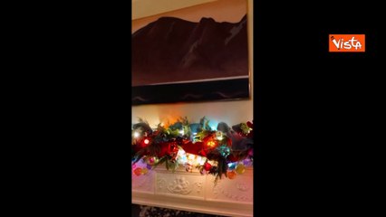 La foresta di alberi di Natale di ceramica nella biblioteca della Casa Bianca
