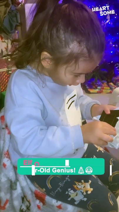 Clever Girl Outsmarts the Elf & Gets the Best Christmas Surprise!