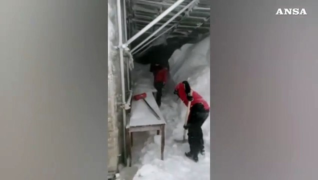Alpinisti dispersi, soccorritori bloccati a Campo Imperatore