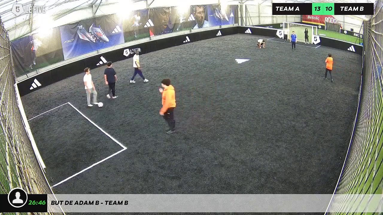 But de Adam B - Team B