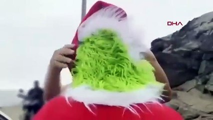 Yok böyle operasyon: Polis ''Grinç'' kılığında baskın yaptı