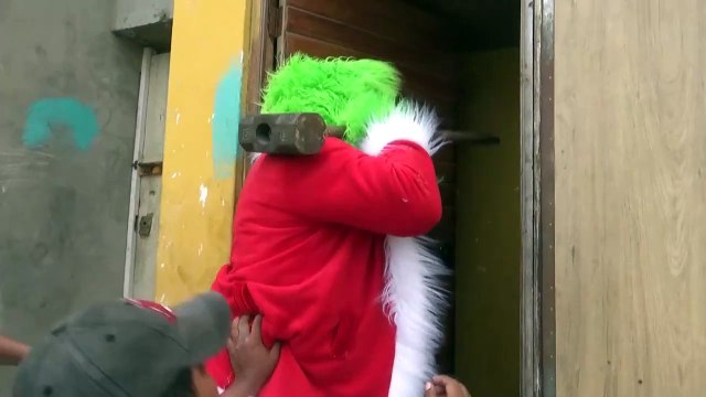 غرينش يساعد شرطة البيرو في القبض على مهربي المخدرات