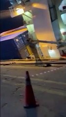 سفينة حاويات تفقد شحنتها في ميناء إسطنبول بعد جنوحها