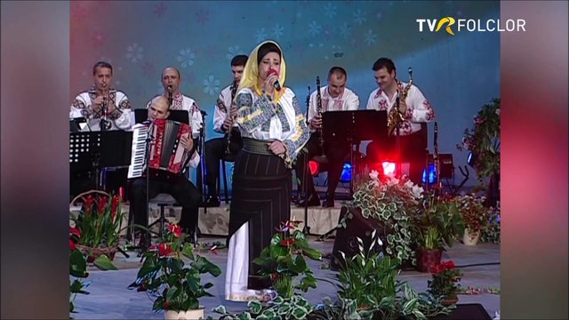 Lucica Paltineanu - Spectacol Tezaur folcloric „Mostenitorii” (Oradea - TVR - 2012)