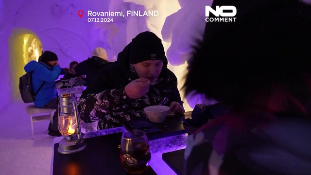 So sieht ein Weihnachtsessen in einem Restaurant am Polarkreis aus