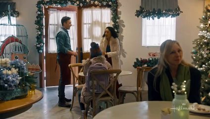 Scouting for Christmas - Trailer