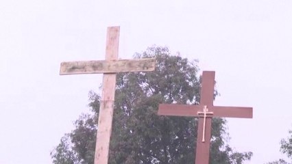 시리아 크리스마스트리 방화...기독교인 항의 시위 / YTN