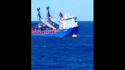 러시아 화물선, 지중해서 엔진룸 폭발로 침몰 / YTN