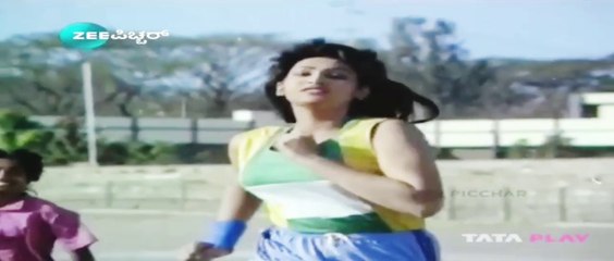 Anusha Turns Heads in Navatara: Stunning Moments Compilation 🔥