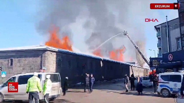 Erzurum'da askeriye deposu olarak kullanılan tarihi Taşambarlar'da yangın