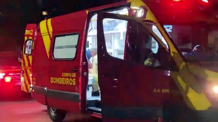 Homem é esfaqueado em suposto assalto na Rua da Lapa