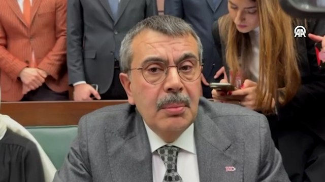 Bakanı Güler, Meclis'te gazetecilerin sorusunu yanıtladı