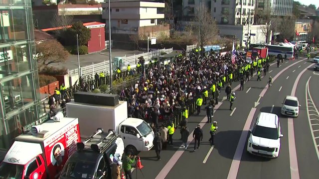 보수단체, 성탄절에도 곳곳에서 '탄핵 반대' 집회 / YTN
