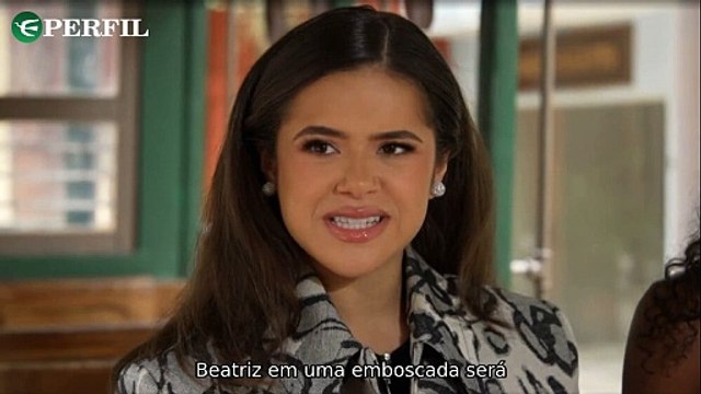 Bia é desmascarada, SBT define novo apresentador e Carol Castro fala sobre procedimentos estéticos