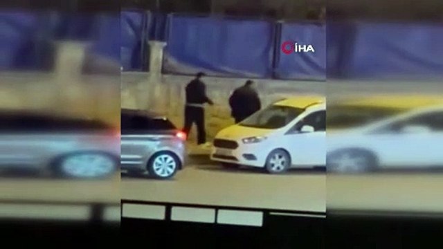 4 şahıs tartışığı kişiyi öldüresiye dövdü! O anlar kamerada